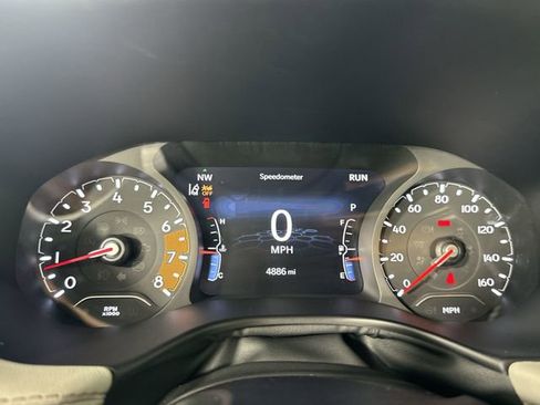 Used 2024 Jeep Compass Limited image 16