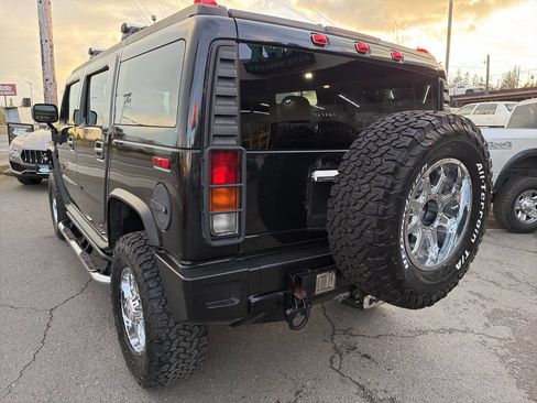 Used 2004 HUMMER H2 w/ Preferred Equipment Group image 4