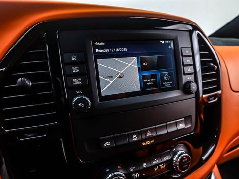 Used 2023 Mercedes-Benz Metris Passenger image 19