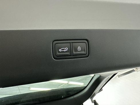 New 2026 Hyundai Ioniq 9 SEL image 21