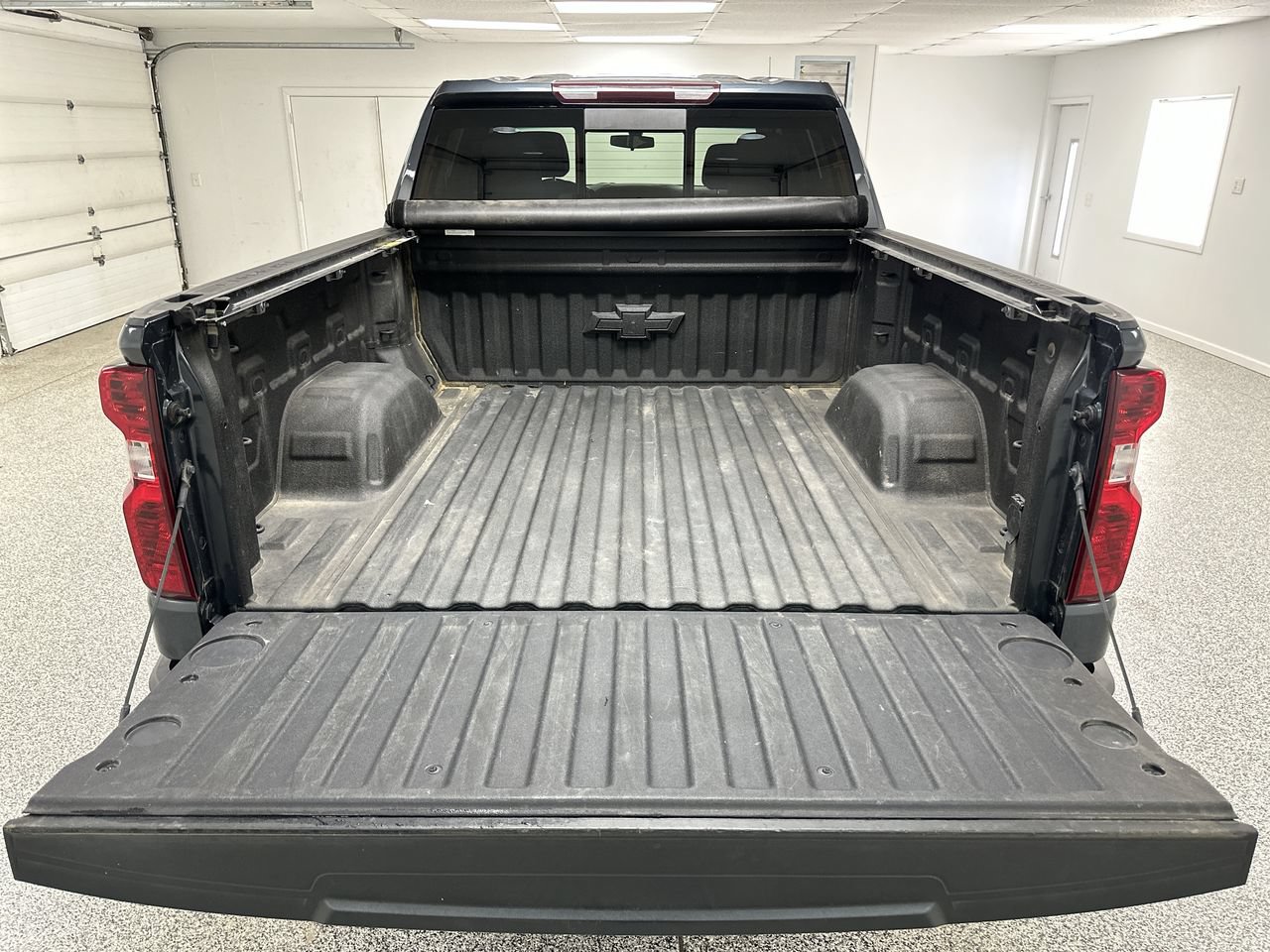 Used 2021 Chevrolet Silverado 1500 LT w/ All Star Edition Plus AWD/4WD image 28