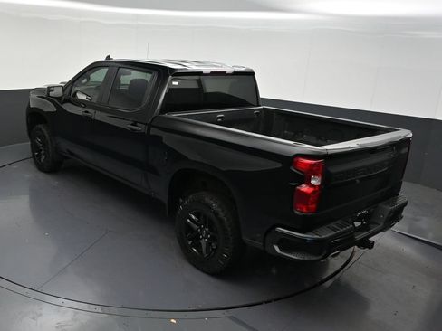 Used 2025 Chevrolet Silverado 1500 Custom Trail Boss AWD/4WD image 19