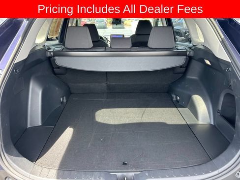 Used 2025 Toyota RAV4 XLE AWD/4WD image 14