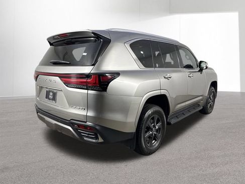 Used 2024 Lexus LX 600 4WD w/ Luxury Package image 37