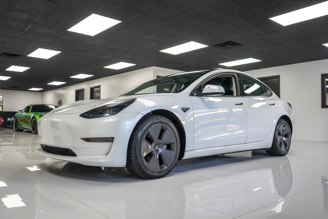 Used 2022 Tesla Model 3 Long Range AWD/4WD image 2