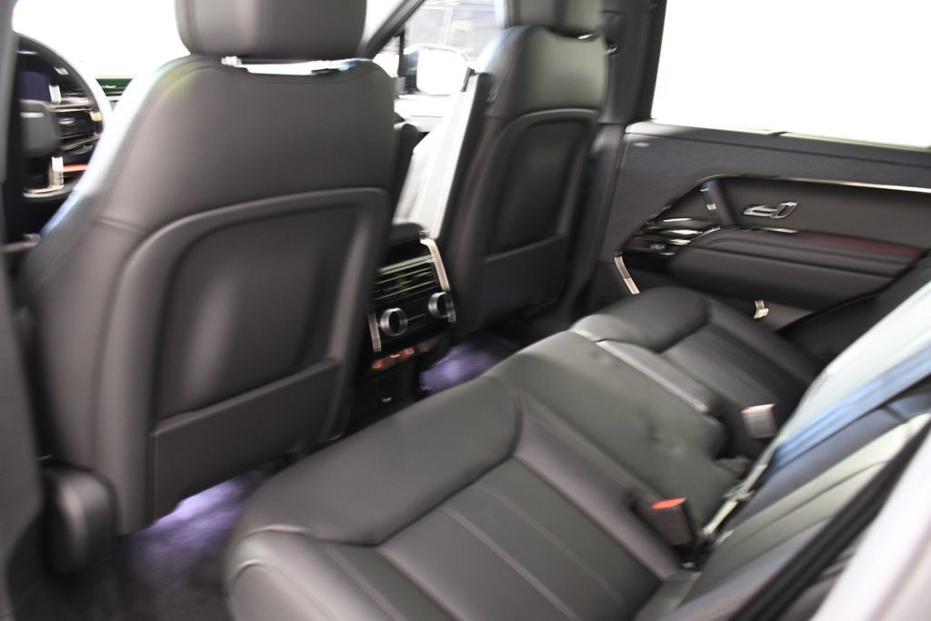 New 2026 Land Rover Range Rover Sport Dynamic SE AWD/4WD image 26