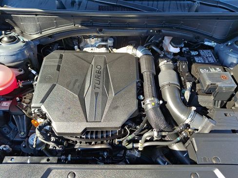 Certified 2025 Hyundai Santa Fe SEL image 27