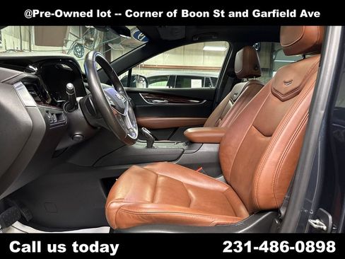 Used 2019 Cadillac XT5 Luxury AWD/4WD image 15