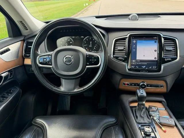 Used 2016 Volvo XC90 T6 Inscription AWD/4WD image 18