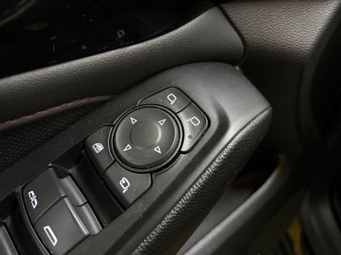 Used 2022 Chevrolet Traverse RS AWD/4WD image 39