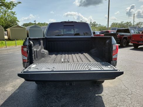Used 2024 Nissan Titan PRO-4X AWD/4WD image 24