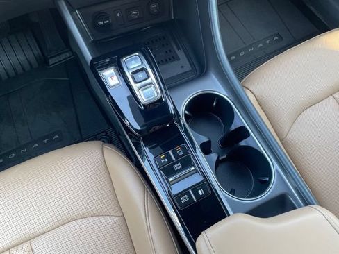 Used 2021 Hyundai Sonata Limited FWD image 22