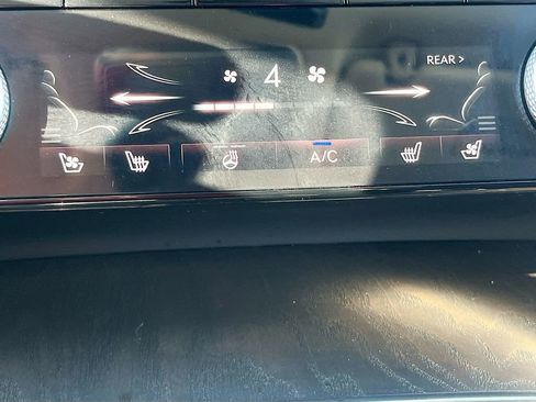 Used 2024 Genesis GV80 3.5T Prestige Signature w/ Prestige Package image 21