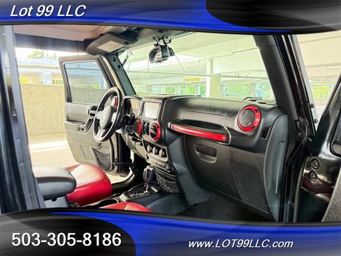 Used 2016 Jeep Wrangler Unlimited Sport w/ Quick Order Package 24S AWD/4WD image 36