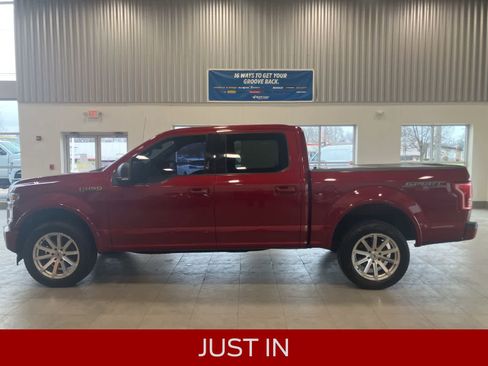 Used 2017 Ford F150 XLT w/ Equipment Group 302A Luxury image 8