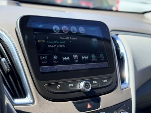 Used 2016 Chevrolet Malibu LT image 12