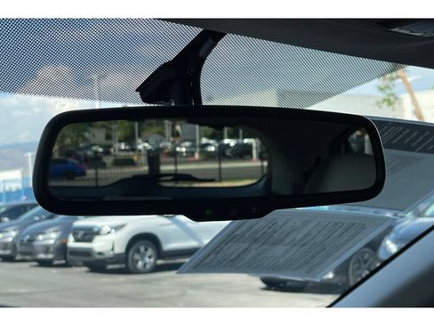 Used 2018 Honda HR-V EX-L image 26