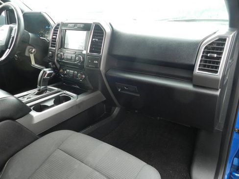 Used 2017 Ford F150 XLT w/ Equipment Group 302A Luxury AWD/4WD image 13