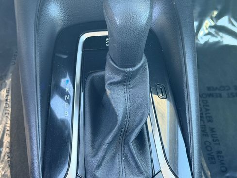 Used 2024 Toyota Corolla LE FWD image 27