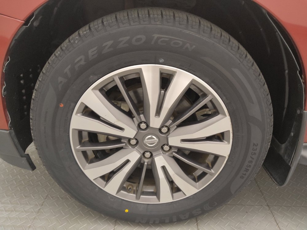 Used 2017 Nissan Pathfinder SL w/ SL Tech Package FWD image 31