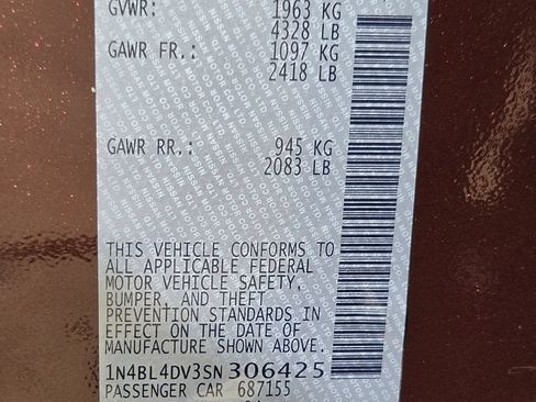 Used 2025 Nissan Altima 2.5 SV FWD image 31