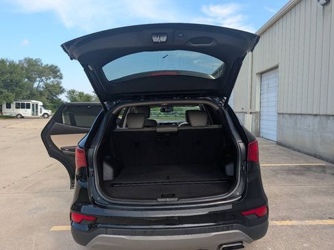 Used 2017 Hyundai Santa Fe Sport AWD/4WD image 6