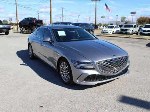Used 2025 Genesis G80 2.5T image 3