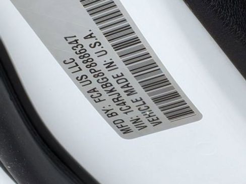 Certified 2023 Jeep Grand Cherokee L Limited image 34