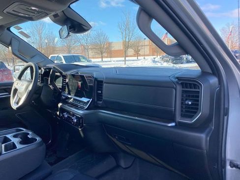 Used 2023 GMC Sierra 1500 Elevation image 26