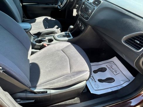 Used 2012 Chrysler 200 Touring w/ Cold Weather Group FWD image 12