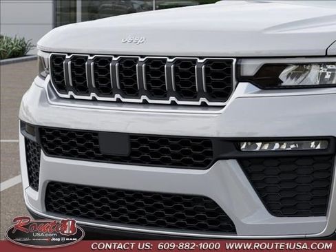 New 2026 Jeep Grand Cherokee Limited image 11