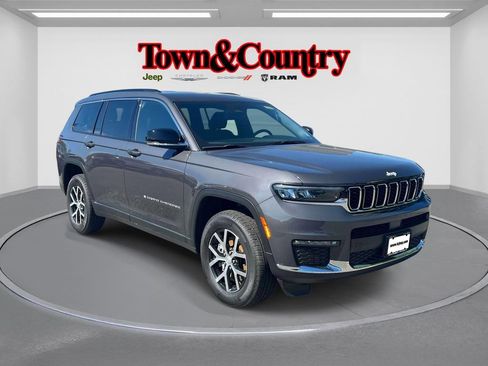 Used 2024 Jeep Grand Cherokee L Limited AWD/4WD image 1