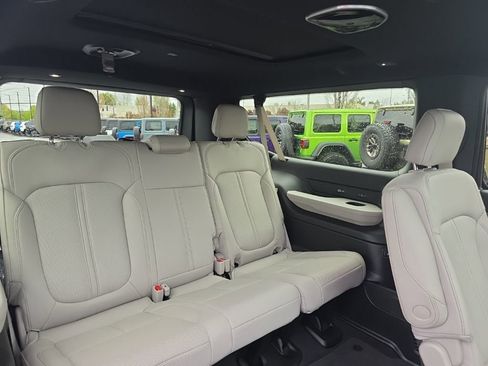 New 2026 Jeep Grand Wagoneer L Limited AWD/4WD image 12