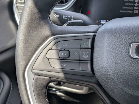New 2026 Jeep Grand Cherokee Laredo X RWD image 24