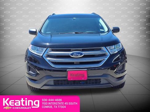 Used 2017 Ford Edge SE FWD image 3