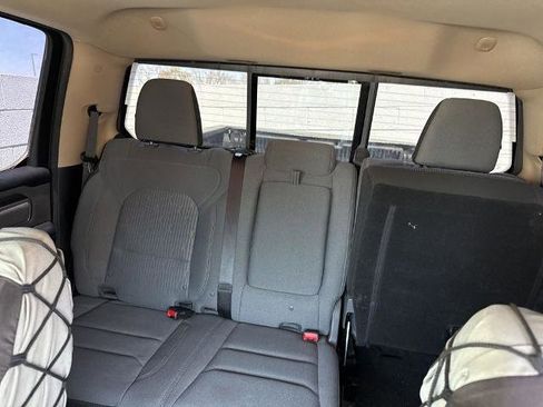 Used 2019 RAM 1500 Big Horn RWD image 12