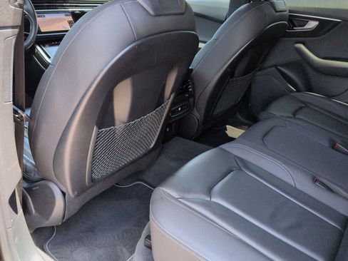 Used 2019 Audi Q8 Premium w/ Convenience Package AWD/4WD image 17