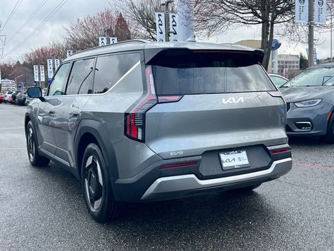 Certified 2024 Kia EV9 Wind image 9