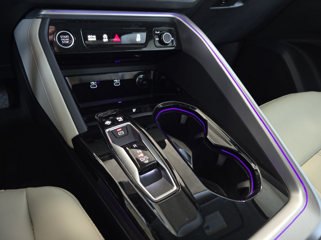 Certified 2025 Audi Q5 Premium Plus AWD/4WD image 27