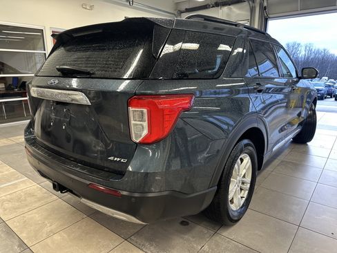 Used 2023 Ford Explorer XLT w/ Equipment Group 202A image 11