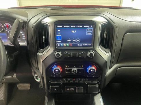 Used 2022 Chevrolet Silverado 1500 LT Trail Boss w/ Convenience Package II image 16