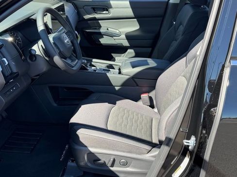 New 2026 Nissan Pathfinder SV FWD image 20