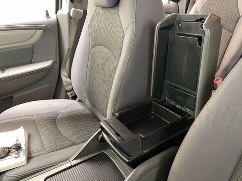 Used 2015 Chevrolet Traverse LS w/ LPO, 'HIT The Road' Package FWD image 31