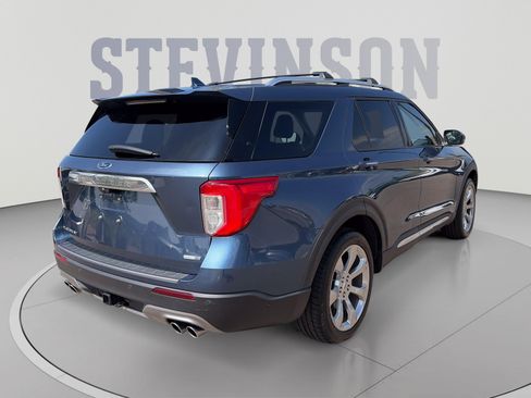 Used 2020 Ford Explorer Platinum w/ Premium Technology Package AWD/4WD image 13