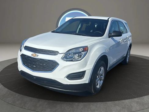 Used 2017 Chevrolet Equinox LS FWD image 20