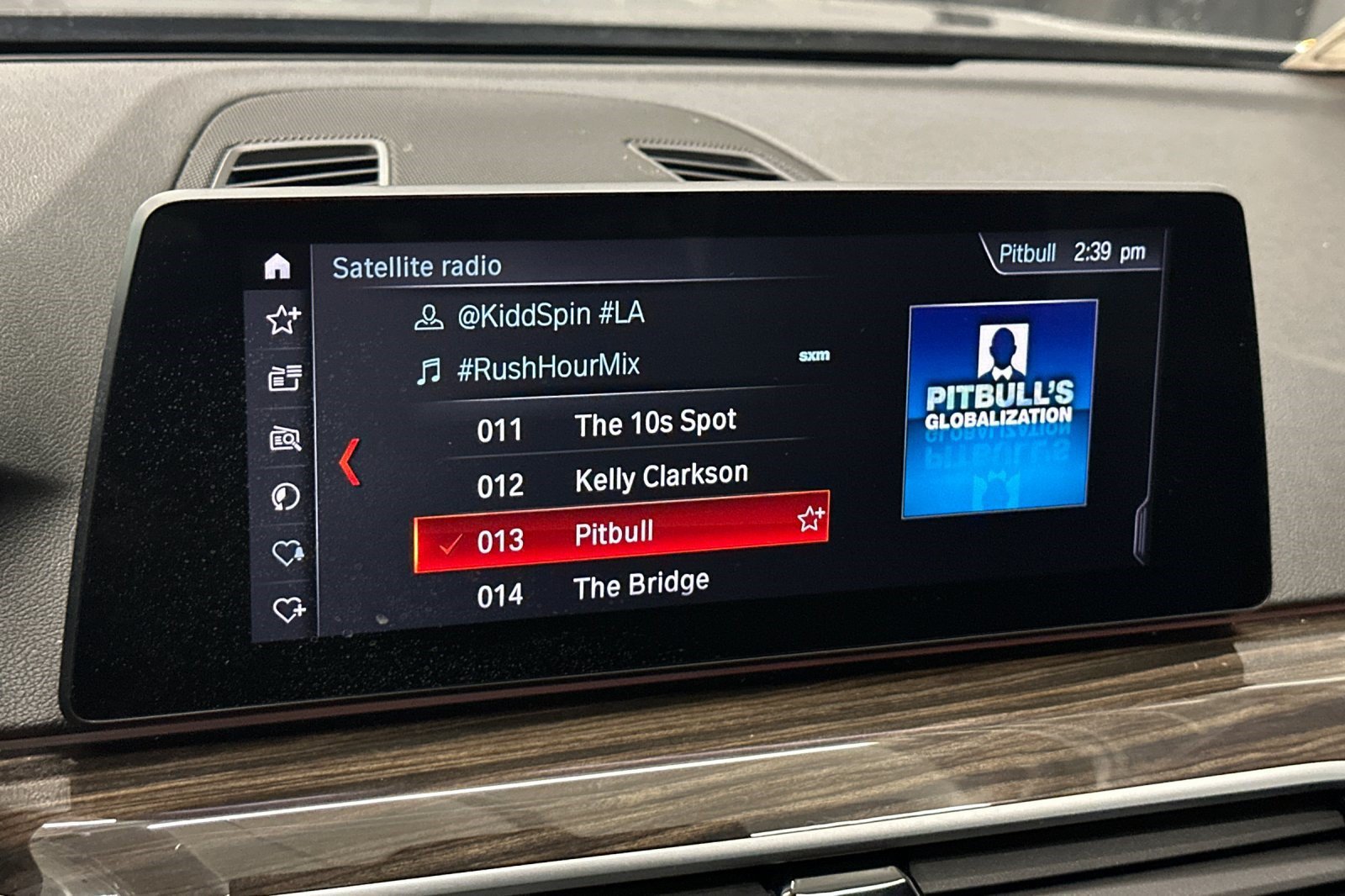 Used 2019 BMW 530i w/ Convenience Package RWD image 23