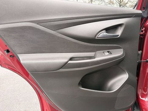 Used 2024 Buick Envista Preferred w/ Convenience I Package image 21