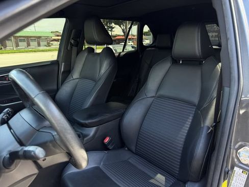 Used 2021 Toyota RAV4 XSE w/ XSE Grade Weather Package AWD/4WD image 7