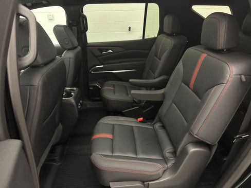 Used 2024 Chevrolet Traverse RS AWD/4WD image 69