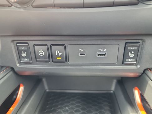 New 2026 Nissan Frontier PRO-4X w/ Tow Package AWD/4WD image 14